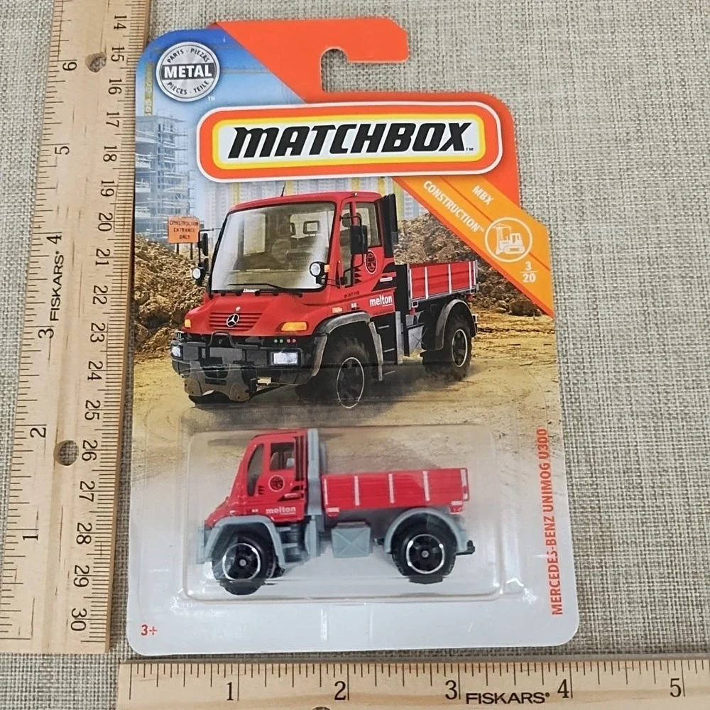 LOT OF 6 1:64 Matchbox MBX Construction 2012 Plowerizer Mercedes Trail Tipper